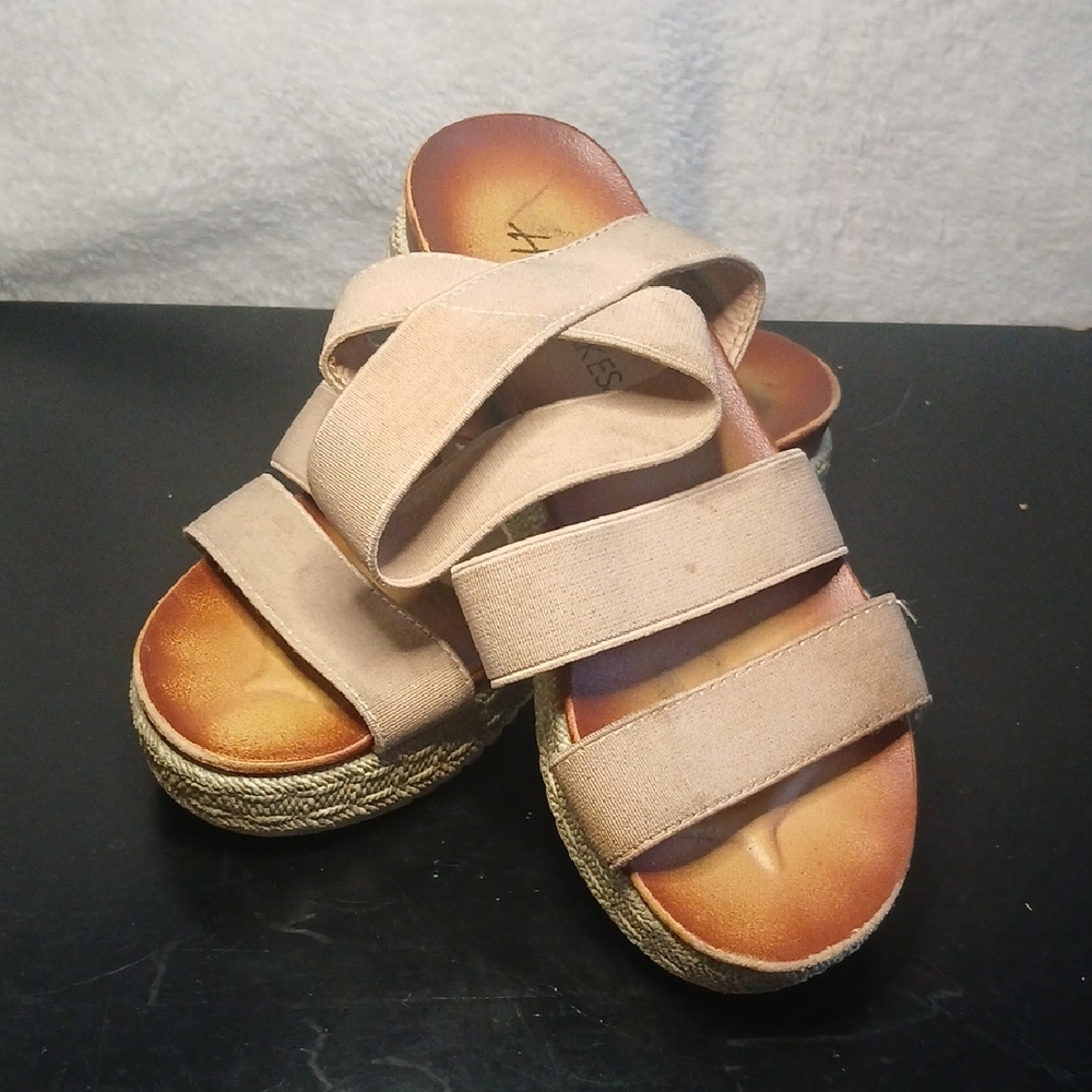 Hot Cakes Tan Kids Sandals